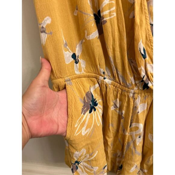 O'Neil Mustard yellow Romper size L - Picture 5 of 8